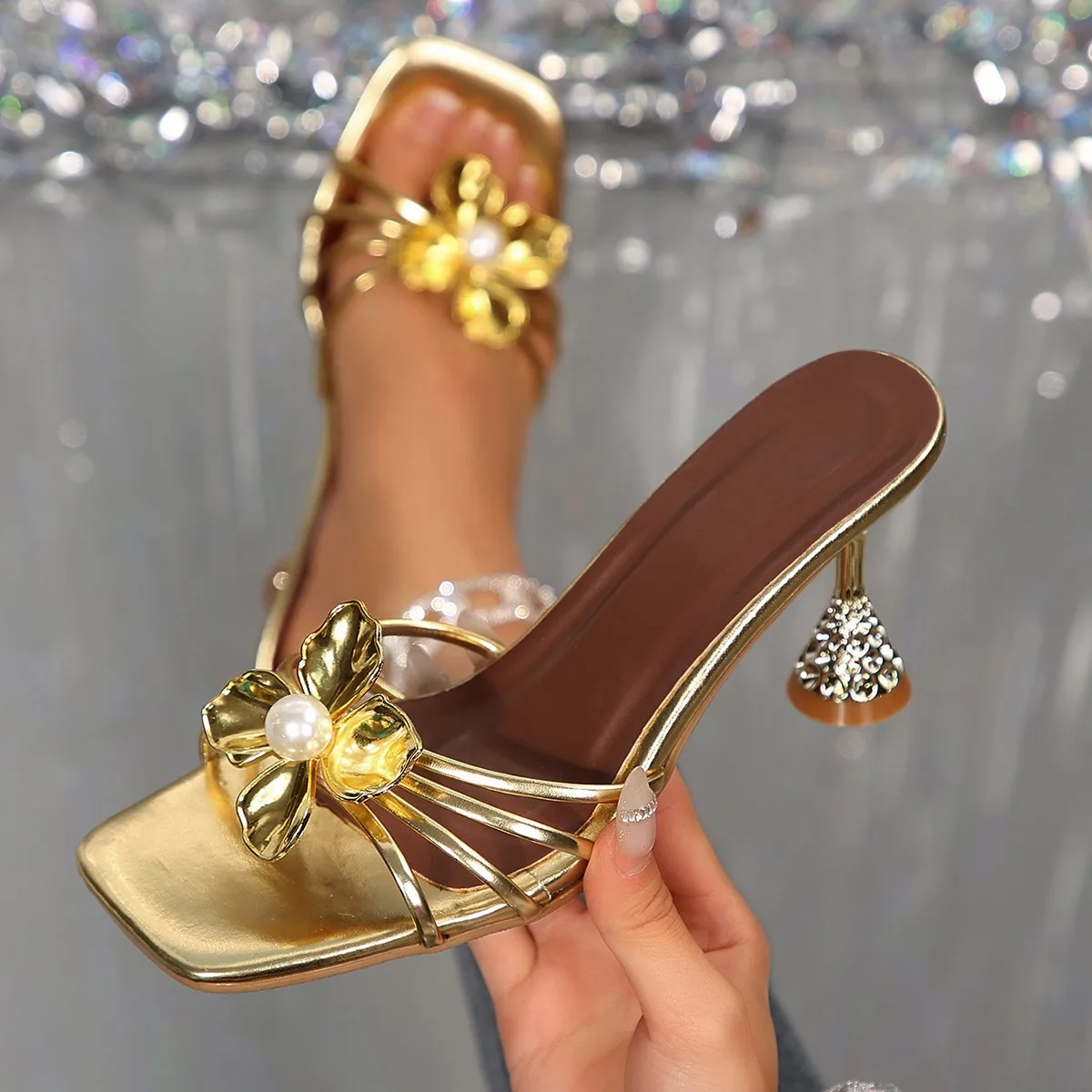 Vintage Fashion Heels - Vintage Metal Çiçek Kristal Koni Topuklu