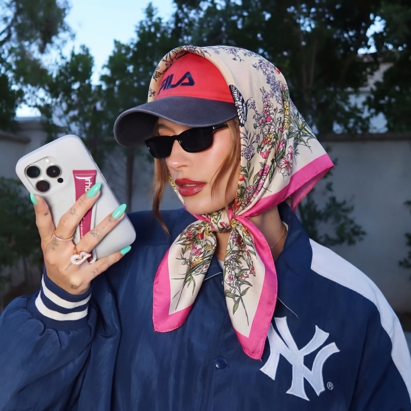 Moda Kare İpek Eşarp Vintage K - Vintage Fashion Hijab incelemesi ve fiyatı