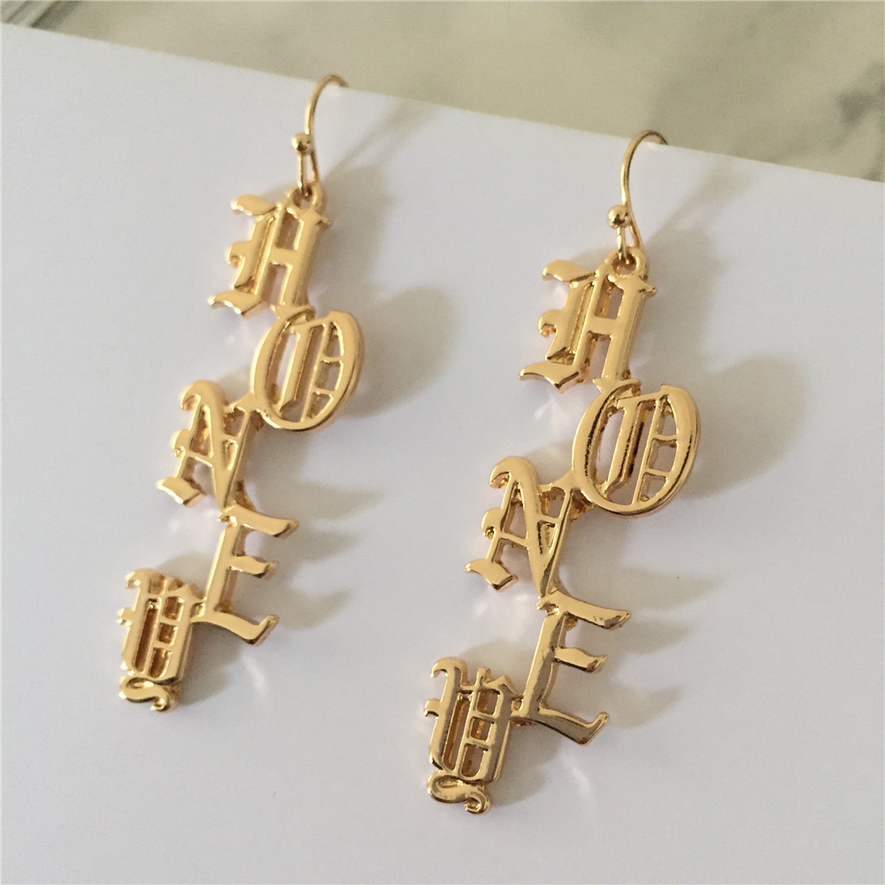 Süper benzersiz altın rengi al - Vintage Fashion Font incelemesi ve fiyatı